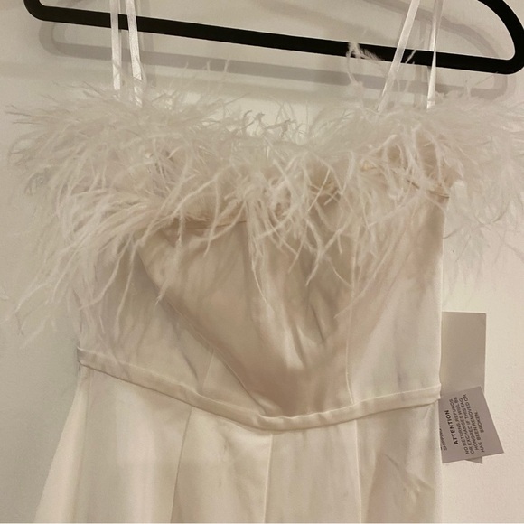 Mac Duggal | Feather Trim Strapless Jumpsuit White Size 0 NEW 68416 - Picture 10 of 10